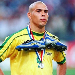 Meet your Posher, Hector